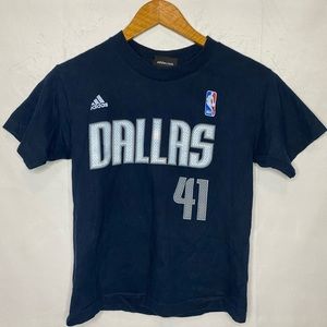 Dallas Mavericks Nowitzki #51
